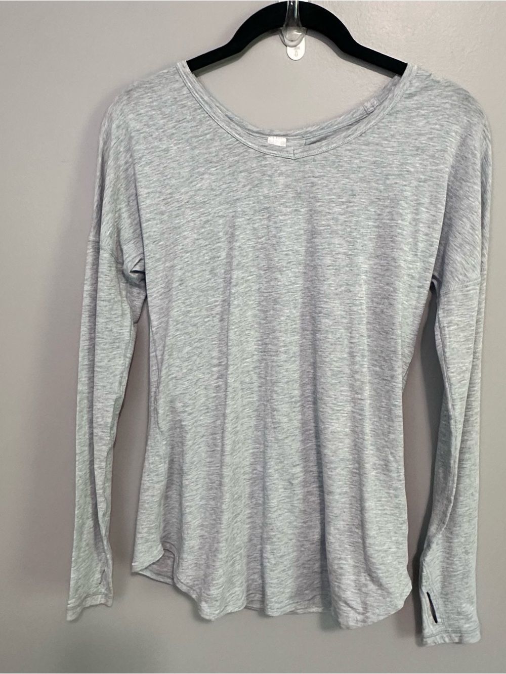 ivivva by Lululemon Girls Long Sleeve Thumb Holes Athletic Top Gray Size 12